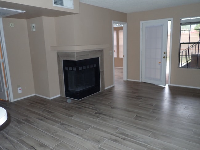 2333 E Southern Ave in Tempe, AZ - Building Photo - Building Photo