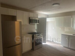 4357 Denise Dr in Decatur, GA - Building Photo - Building Photo