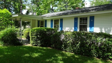 865 N May St, Unit 920-3 in Southern Pines, NC - Building Photo - Building Photo