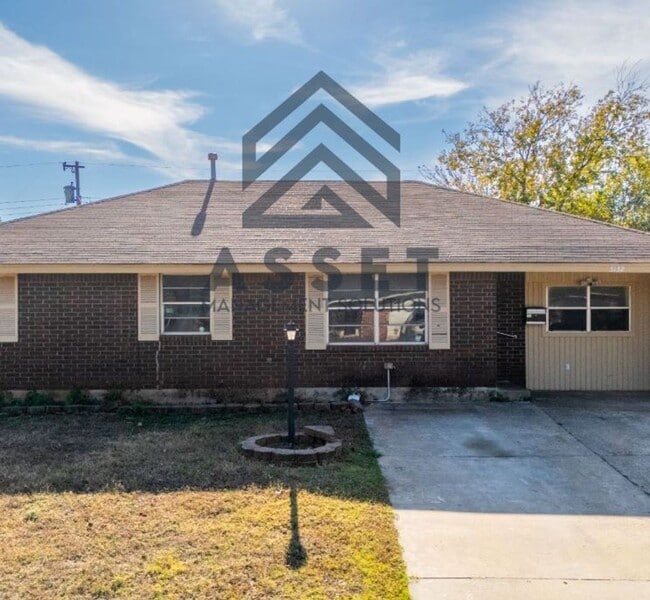 property at 3132 Neighbors Ln