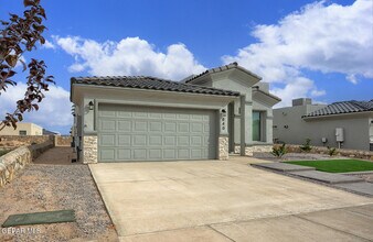 840 Paseo Dulce Ave in Horizon City, TX - Building Photo - Building Photo