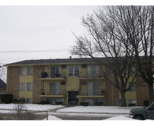1016 E Greenlawn St in Lansing, MI - Building Photo - Building Photo