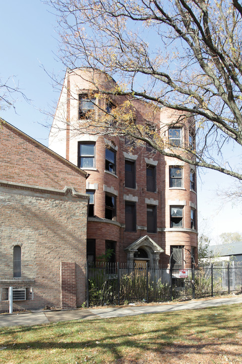 4016-4018 S Michigan Ave in Chicago, IL - Building Photo