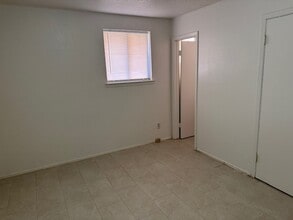 3719 Tiffany Dr in Houston, TX - Building Photo - Building Photo