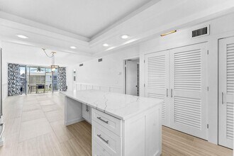 2004 S Federal Hwy in Boynton Beach, FL - Building Photo - Building Photo