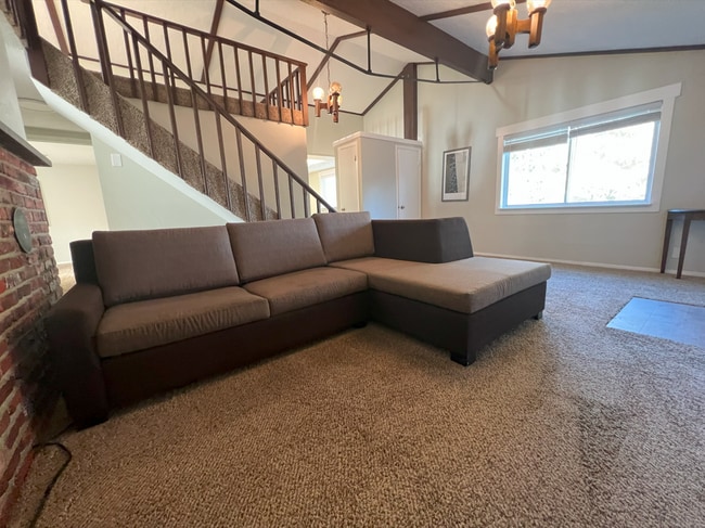 property at 171 N Main St