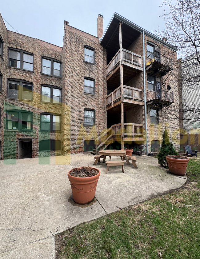 6106 S Ingleside Ave in Chicago, IL - Building Photo - Building Photo
