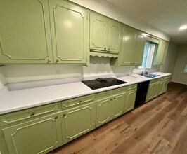1110 Slann Dr in Cayce, SC - Building Photo - Building Photo