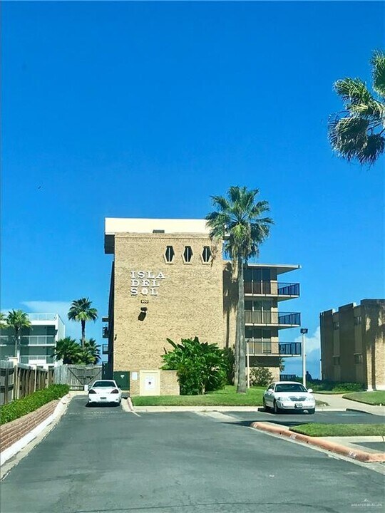 600 Padre Blvd in South Padre Island, TX - Building Photo