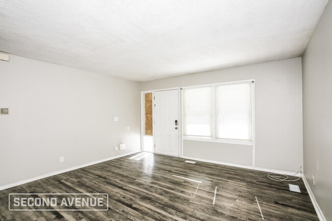 8426 E 36th Pl in Indianapolis, IN - Building Photo - Building Photo