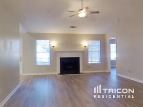 7009 Glen Valley Way in Fairburn, GA - Building Photo - Building Photo