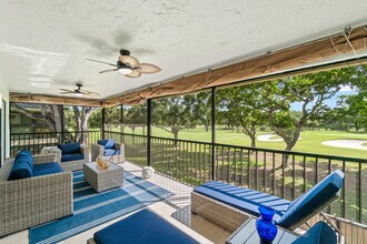 5 Westgate Ln in Boynton Beach, FL - Building Photo - Building Photo