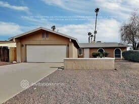 18839 N 7th Dr in Phoenix, AZ - Building Photo