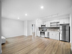 The Flats on 4th Apartments in Spokane Valley, WA - Foto de edificio - Building Photo