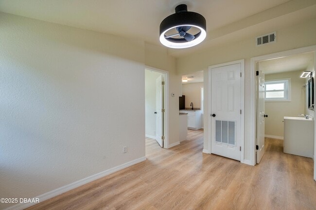 259 Jefferson St, Unit 1 in Daytona Beach, FL - Building Photo - Building Photo