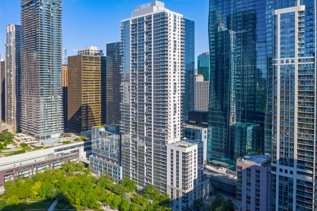 The Tides at Lakeshore East in Chicago, IL - Foto de edificio