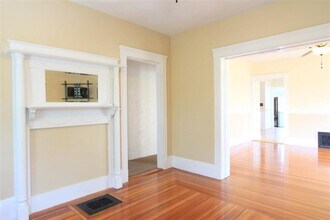 99 Electric Ave, Unit 1 in Somerville, MA - Building Photo - Building Photo