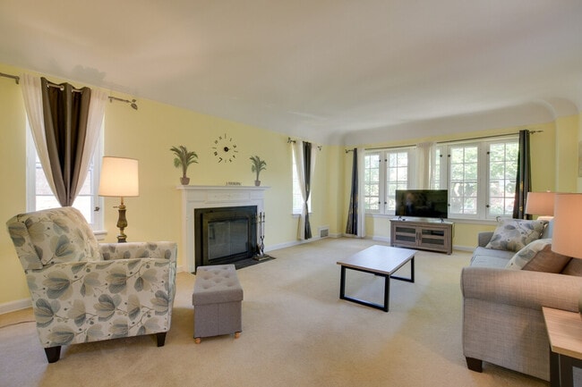 property at 10508 S Claremont Ave