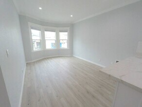 2404 Telegraph Ave in Oakland, CA - Building Photo - Building Photo