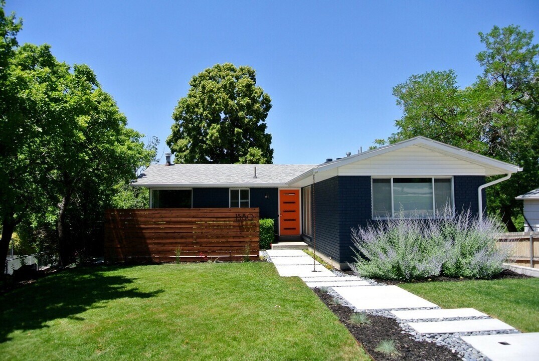 1580 S 2300 E in Salt Lake City, UT - Building Photo