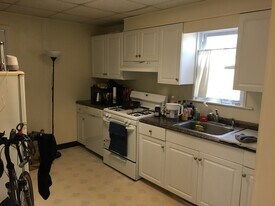 56 Cedar St, Unit 57-3 in Cambridge, MA - Building Photo