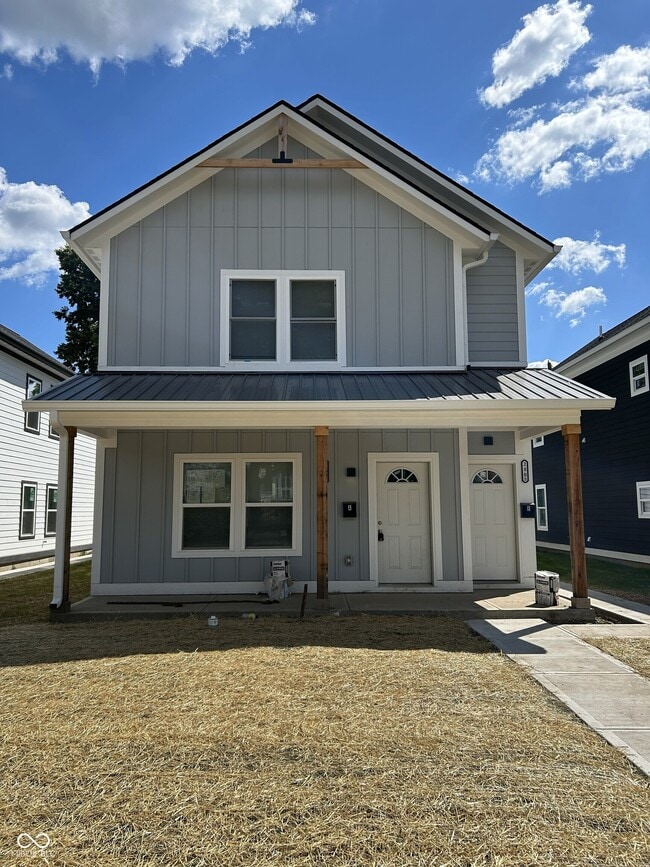 property at 44 E Parkview Ave