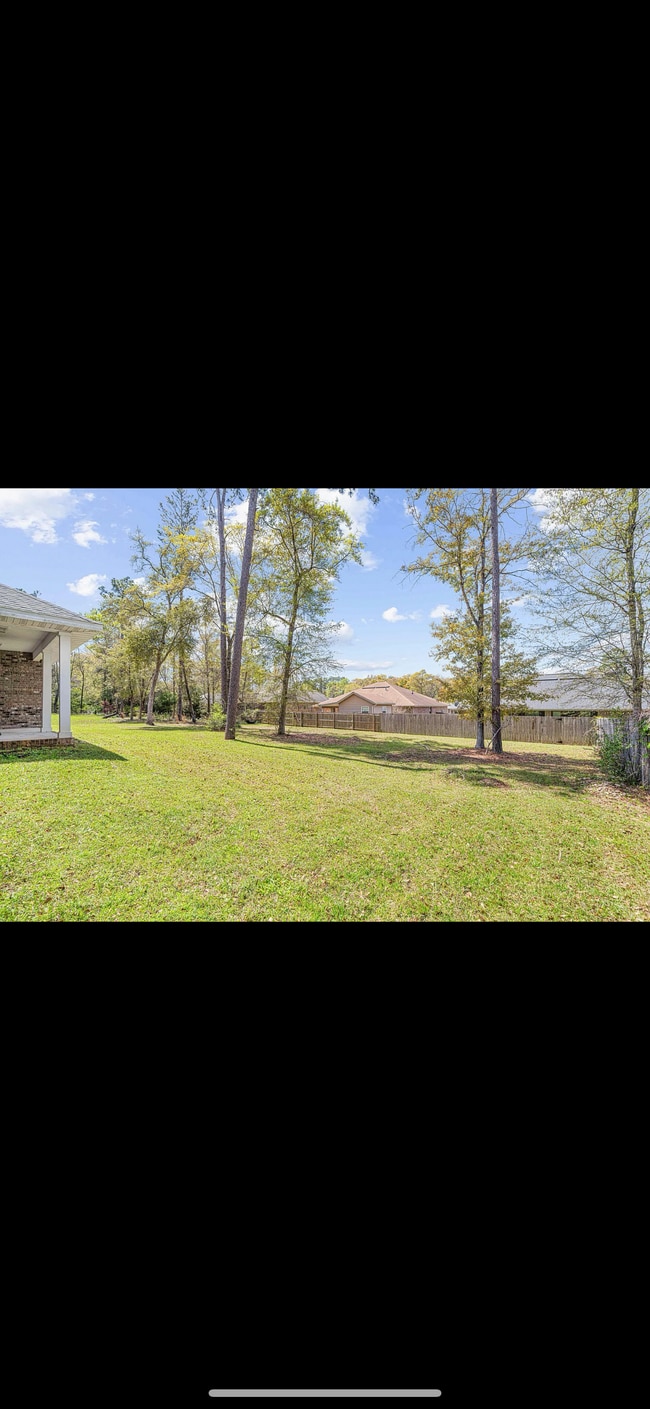 6030 W Dogwood Dr in Crestview, FL - Building Photo - Building Photo