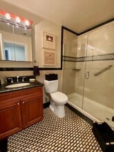 400 Adams Way in Sayville, NY - Building Photo - Building Photo