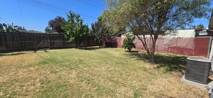 2024 Lance St in Modesto, CA - Building Photo - Building Photo