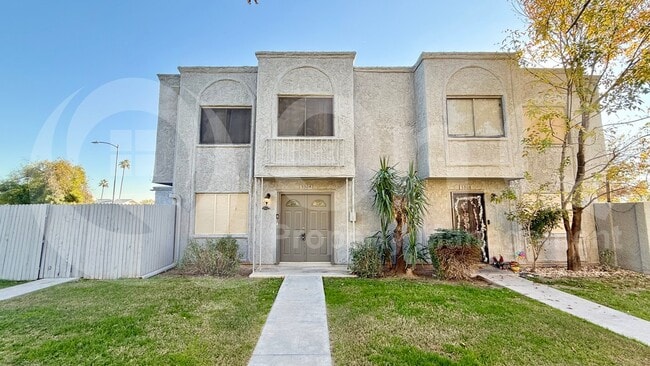 property at 5304 W Hearn Rd