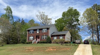 279 Lauren Hope Ln in Moore, SC - Building Photo