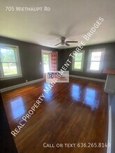 705 Wiethaupt Rd in Florissant, MO - Building Photo - Building Photo