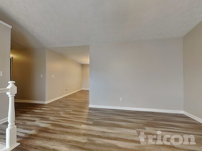 38 Ann Cir in Cartersville, GA - Foto de edificio - Building Photo