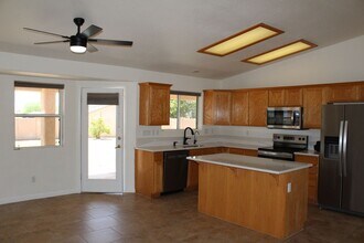 3659 Tarpon Dr in Lake Havasu City, AZ - Building Photo - Building Photo