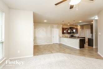 517 Gannet Trl in Northlake, TX - Foto de edificio - Building Photo