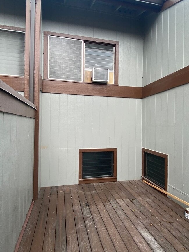 98-1073 Komo Mai Dr in Aiea, HI - Building Photo - Building Photo