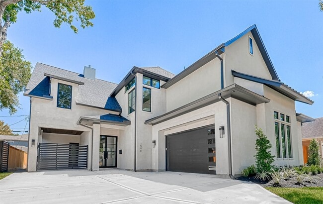 property at 1506 W 43rd St