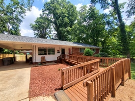 3818 Avalon Ave in Charlotte, NC - Building Photo