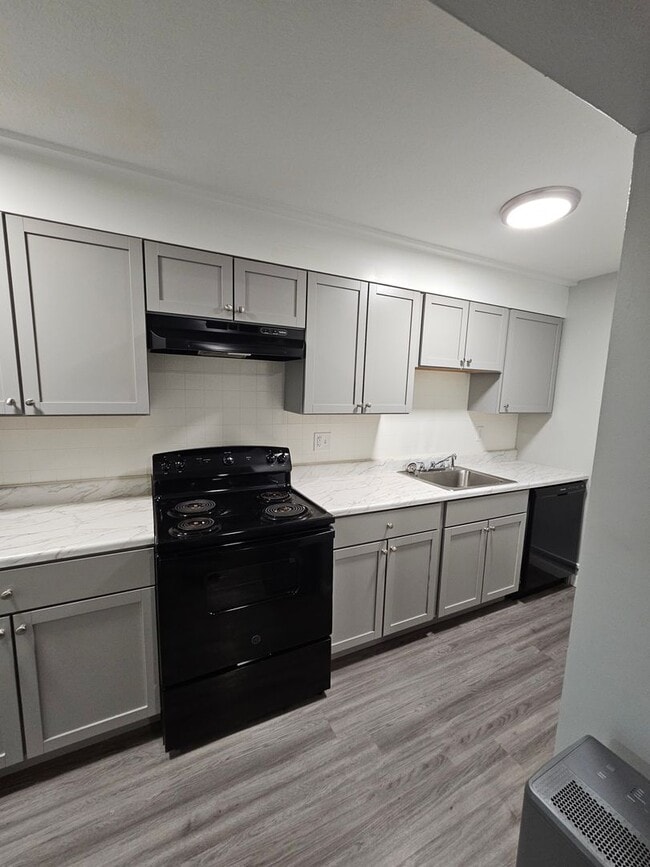 property at 10 Thorn St