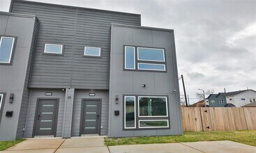 9315 Ashville Dr in Houston, TX - Building Photo - Building Photo
