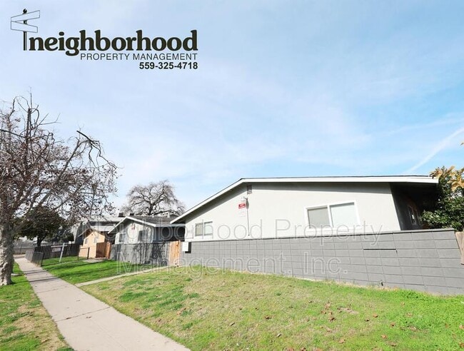 1421 E Cambridge Ave in Fresno, CA - Building Photo - Building Photo