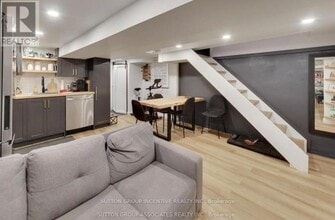 97 Hatherley Rd in Toronto, ON - Building Photo - Building Photo