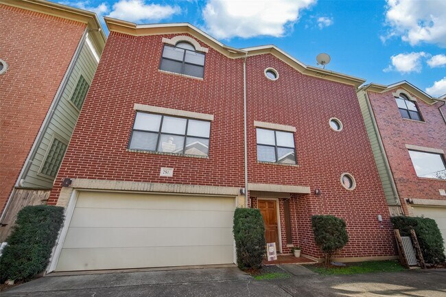 2502 Brinkman St in Houston, TX - Building Photo - Building Photo