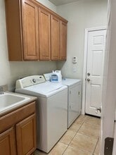2231-2231 Owen Carrow Ln in Lincoln, CA - Building Photo - Building Photo