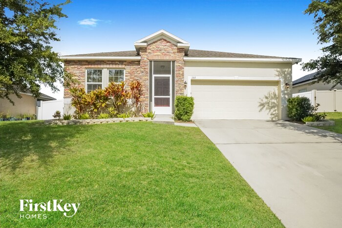 3517 Spring Creek Rd in Dundee, FL - Building Photo