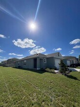 2602 Angel Fls Dr in Davenport, FL - Foto de edificio - Building Photo