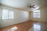 6585 Bush Clover Ln in Las Vegas, NV - Building Photo - Building Photo