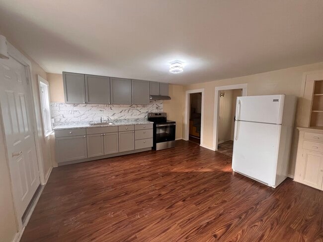 property at 15 Ridge St