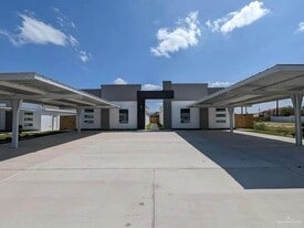 21 S Colt Ln in Edinburg, TX - Building Photo