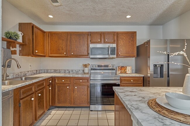 property at 23419 Summer Pine Dr